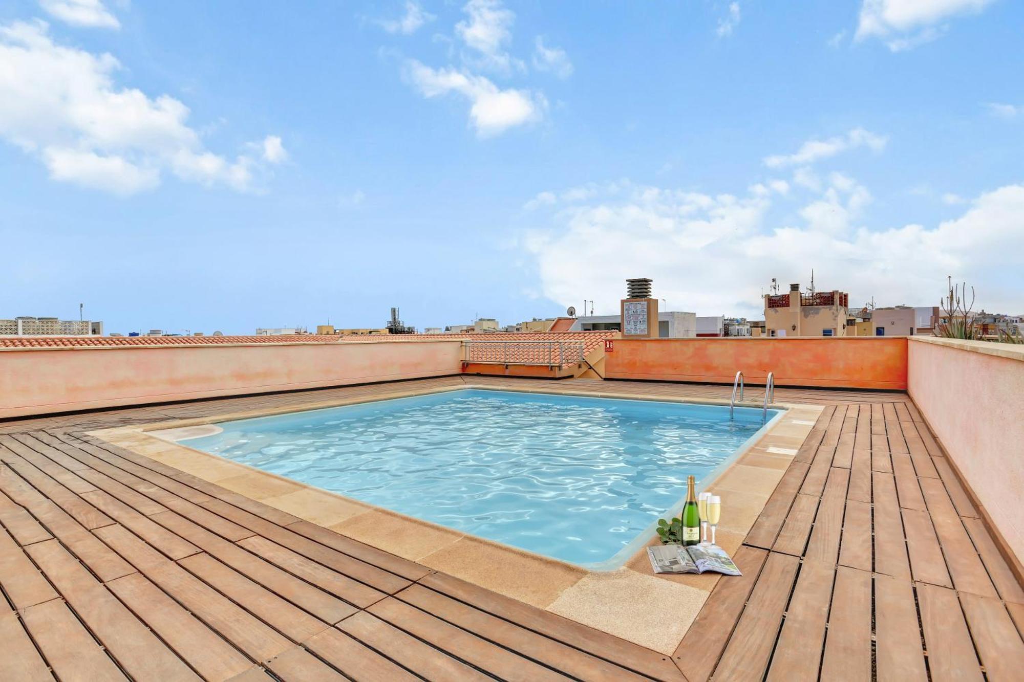 Ancla Pool On Roof Top Appartamento *